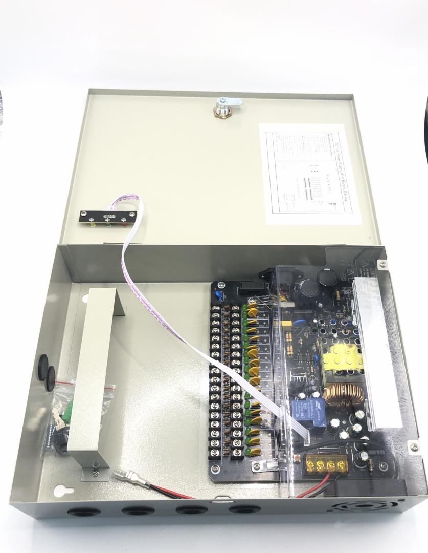 SURSA ALIMENTARE 15A CARCASA METAL 18 canale Input voltage: 110V AC~220V AC; Output voltage: 12V DC 15A Backup battery: Support 12V/7AH (not included)