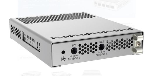 Mikrotik CRS305-1G-4S+OUT FIBERBOX PLUS, Procesor: 800 MHz dual core, Sistem operare: RouterOS v7 / SwOS, 256Mb RAM, 16MB Flash, POE in 802.3af/at 42-57 V, interfata: 1 x 10/100/1000, 4 x SFP, Wwatherproof: IP66.