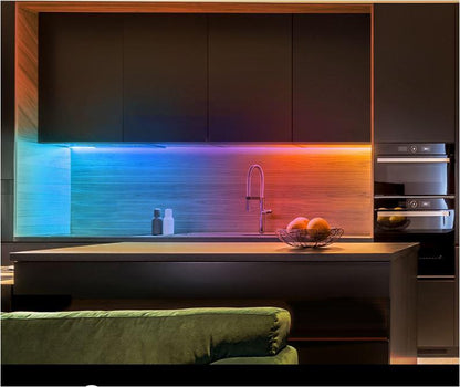 TP-Link Tapo L930-10 Smart light strip kit, 16 milioane culori 300 LED- uri RGB +300 LED-uri albe, 2 x 5m, dimensiuni: 5000 × 10 × 30 mm fiecare, Wi-Fi Protocol: IEEE 802.11b/g/n, Frecventa: 2.4 GHz,  2000 lm, 2500–6500 K.