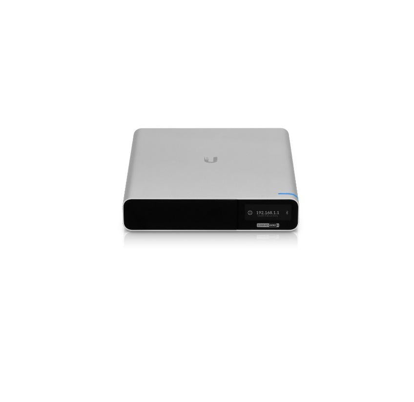 Ubiquiti Unifi Cloud Key, G2, with HDD, UCK-G2-Plus; Procesor: APQ8053;8* Num?rul de nuclee de procesor; Memorie intern?: 3Giga Bites; 1* HDD2.5"; 1* Gigabit Ethernet LAN (RJ-45) cantitatea de porturi; Putereaconsumat?: 12.95W;