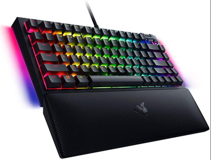 Tastatura mecanica gaming BlackWidow V4 75%, taste ABS, layout Intls. US (ISO),iluminare RGB, cu 6 butoane customizabile, suport pentru incheietura magnetic, negru