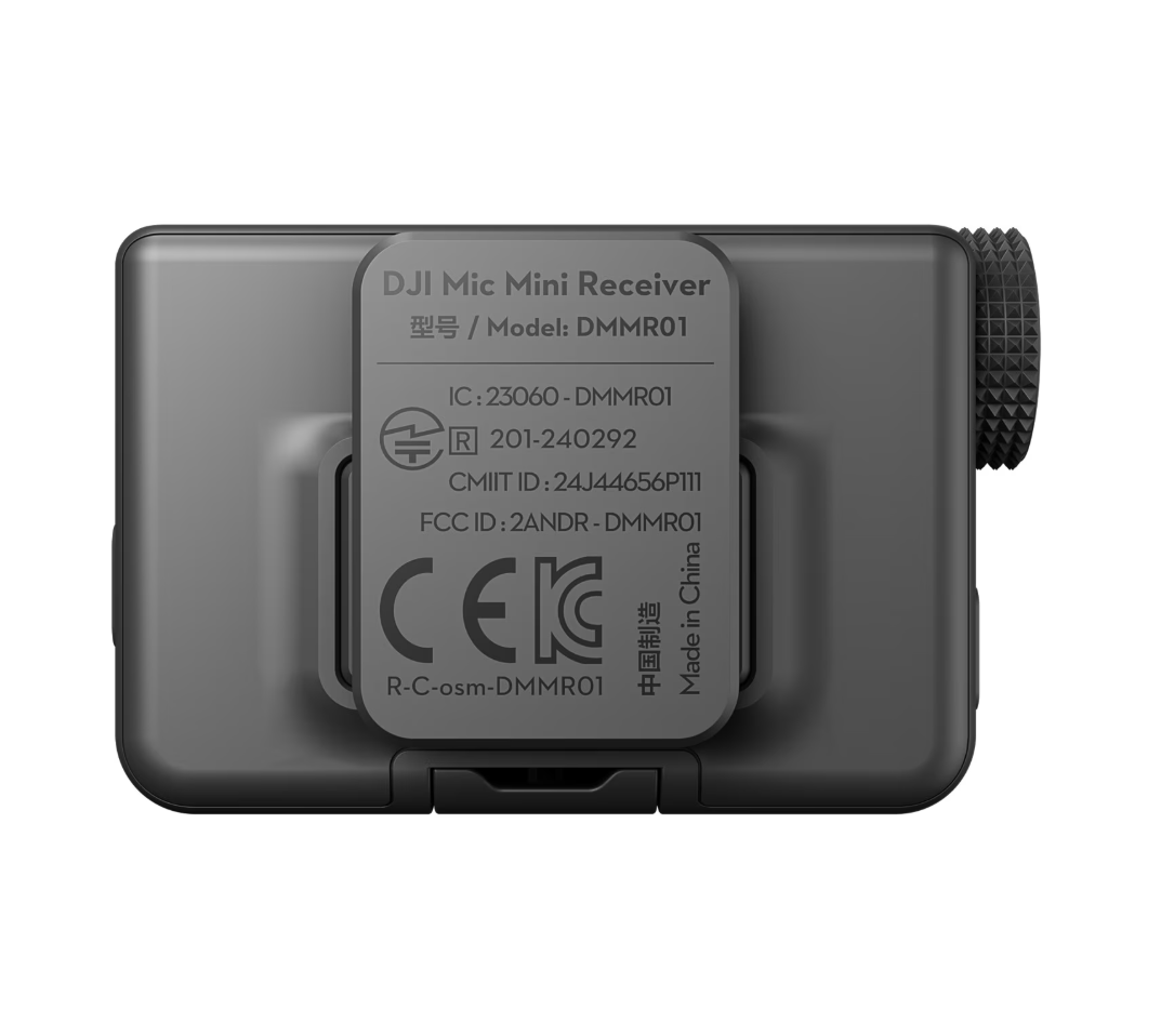 Kit DJI MIC Mini, 1x microfon, 1x receptor, 1x incarcator, Wireless, Omnidirectional,  Raza Actiune 400m, Noise Canceling