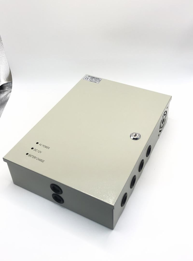SURSA ALIMENTARE 15A CARCASA METAL 18 canale Input voltage: 110V AC~220V AC; Output voltage: 12V DC 15A Backup battery: Support 12V/7AH (not included)