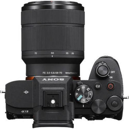 Kit SONY A7 Mark IV Mirrorless 33MP, Obiectiv 28-70mm, F3.5